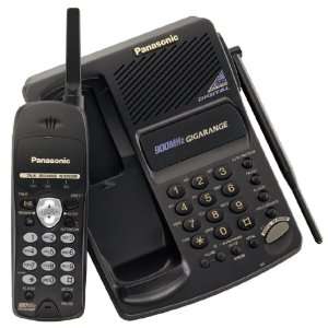  Panasonic KXTC1811 900 MHz DSS Cordless Phone with Dual 