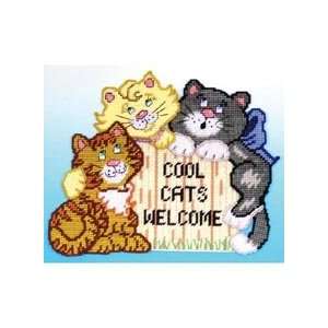    Cool Cats Welcome Plastic Canvas Kit Arts, Crafts & Sewing