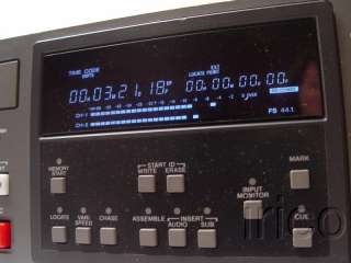 SONY PCM 7030 DIGITAL AUDIO RECORDER PCM7030  