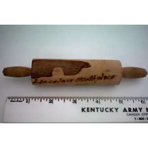  Lincolns Birthplace Ky. Souvenir Rolling Pin    approx. 6 