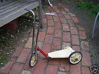 VINTAGE 1960S TRICYCLE SCOOTER KIDS RIDE ON BIKE 23X23  