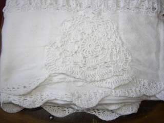 VINTAGE QUEEN VICTORIAN CHIC WHITE CROCHET LACE SCALLOPS BED SKIRT 
